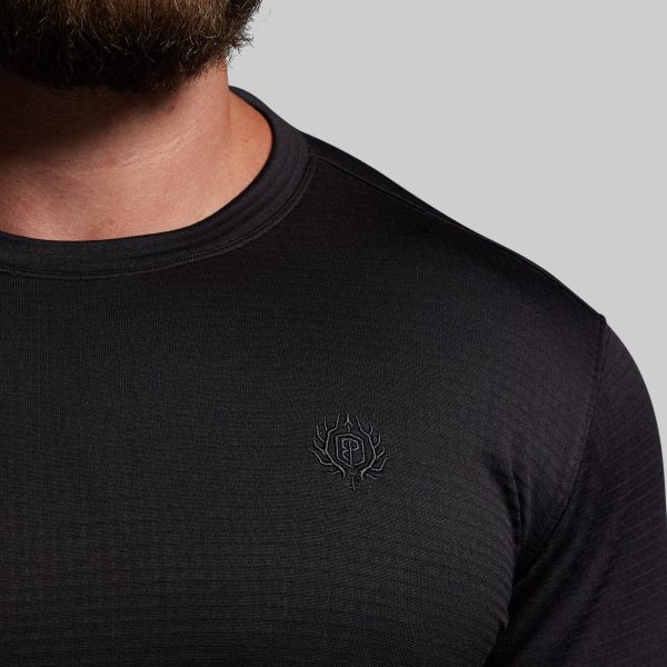 Quiver Grid Fleece Thermal Top (Black)
