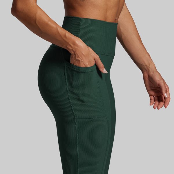 All or Nothing Capri w/ Pockets (Grove)